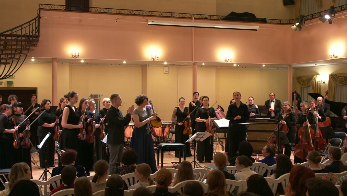 Владимирский Губернаторский симфонический оркестр под управлением Василисы Маркиной на фестивале "Золотые ворота".