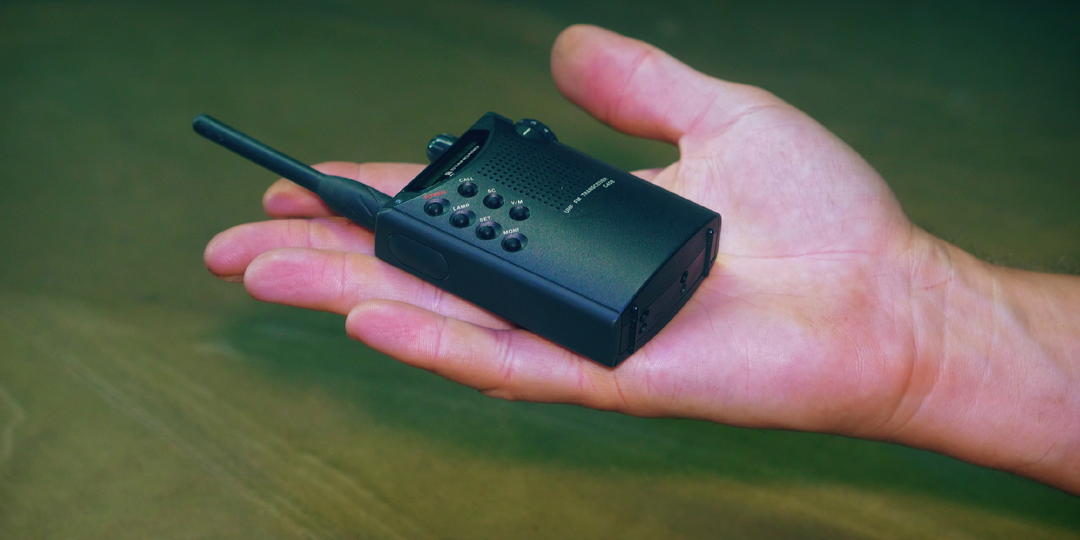 Миниатюрная радиостанция из 90-х: Standard C108 / C408