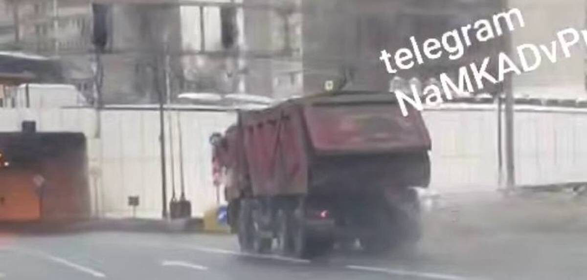    Фото: скриншот видео / На МКАД ДТП Москва / Telegram
