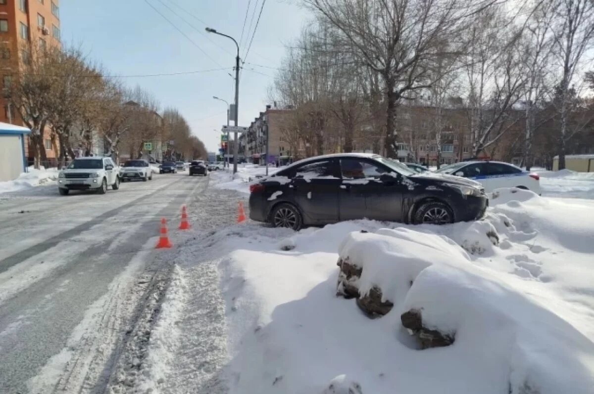    На улице Энергетиков в Тюмени автомобиль сбил 11-летнюю школьницу