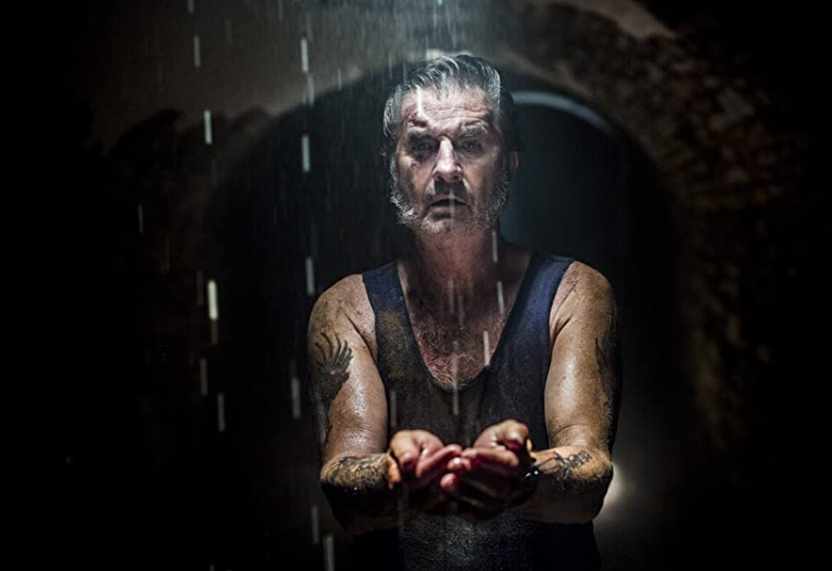 «Волчья яма» — один из лучших фильмов про маньяка