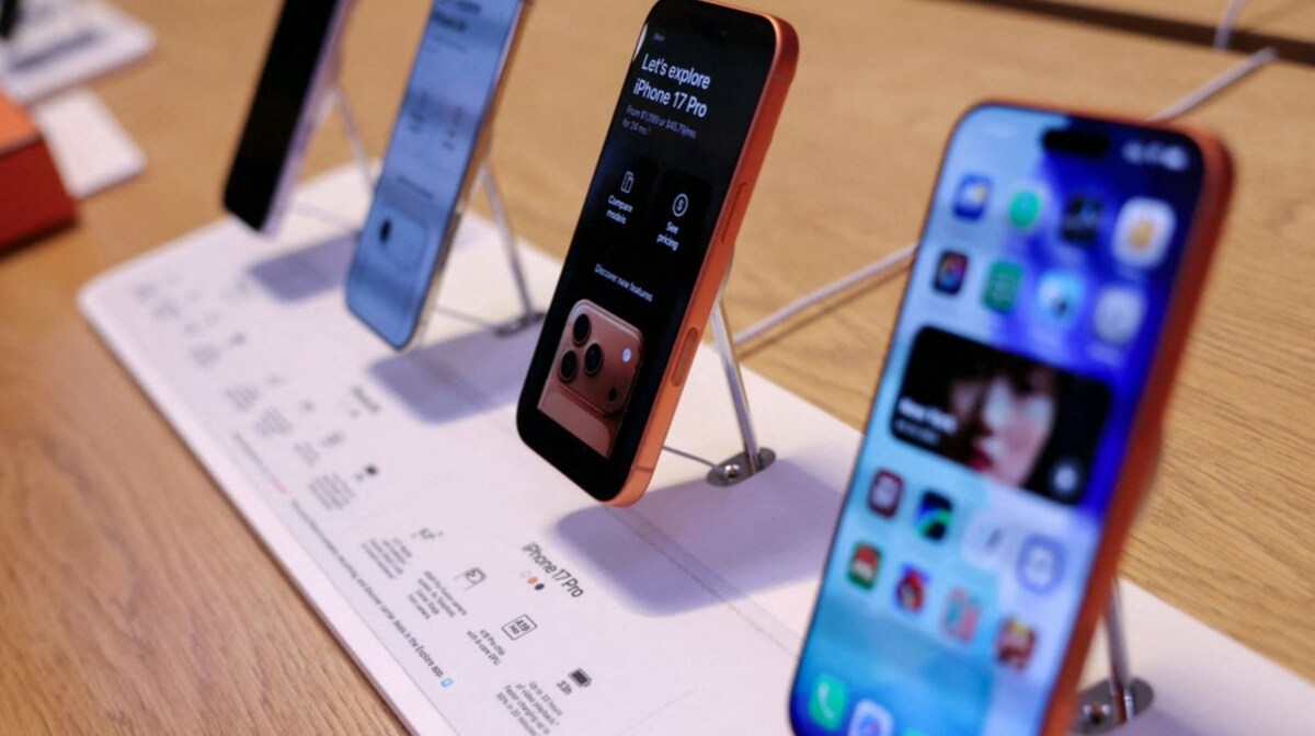    Разбираемся, почему в России подросли цены на технику Apple. Фото: foxnews.com