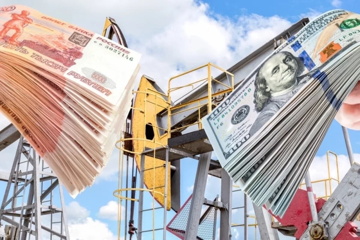    Brent с утра стоил 84,15 долларов за баррель, и, учитывая текущую скидку на Urals, экспортная цена на российскую нефть сейчас находится на уровне 52-54 доллара.