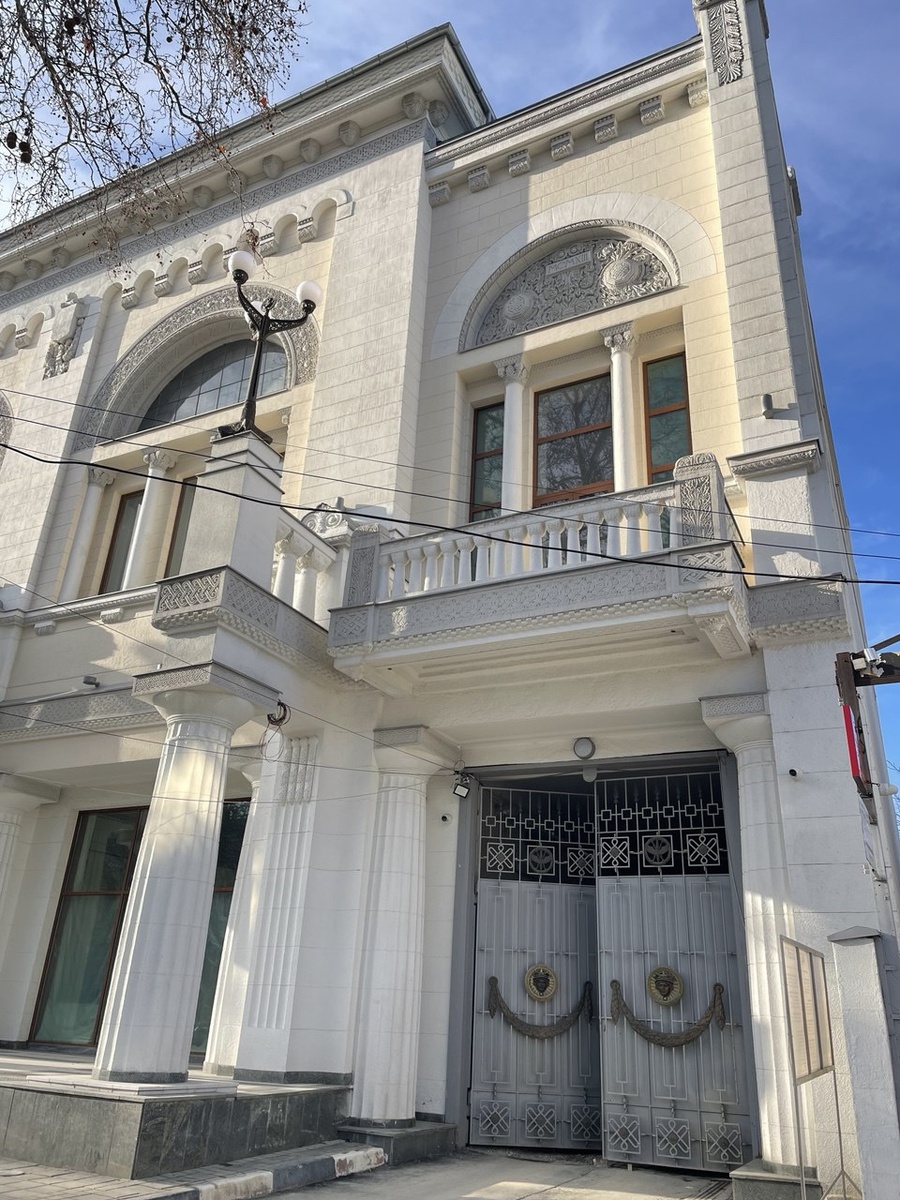 Поближе, разглядеть детали. Листайте →→→