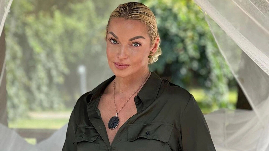 "Джима Керри подменили, я знаю его тело": Анастасия Волочкова поддержала теорию о смерти голливудского актера