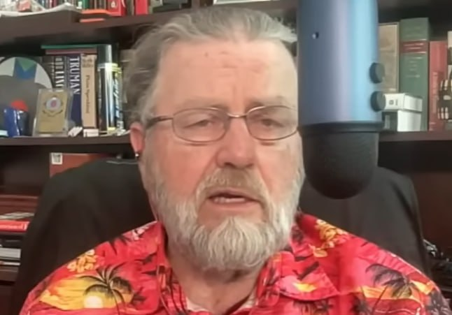 Фото: Prt Scr youtube.com / Danny Haiphong