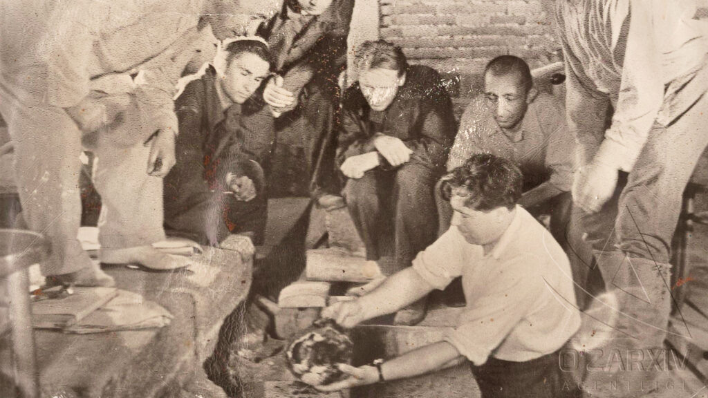    Фото: Агентство «Узархив», вскрытие могилы Амира Тимура в мавзолее Гур-Эмир в Самарканде