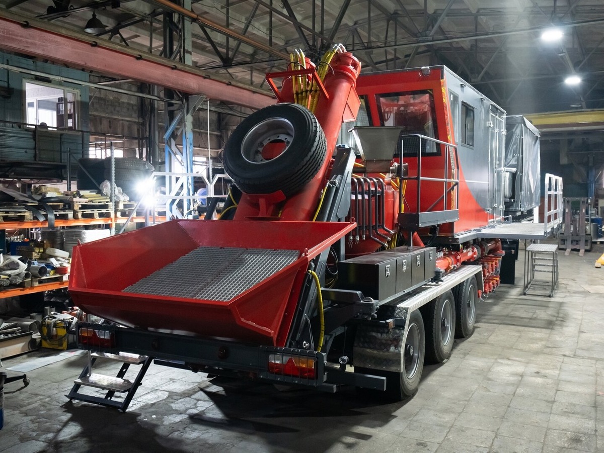    Обе установки успешно эксплуатируются, открыв для «Welding Technology» рынок производства спецтехники нефтесервисного сегмента/ Источник: Группа ВК «Технопарк высоких технологий Югры»