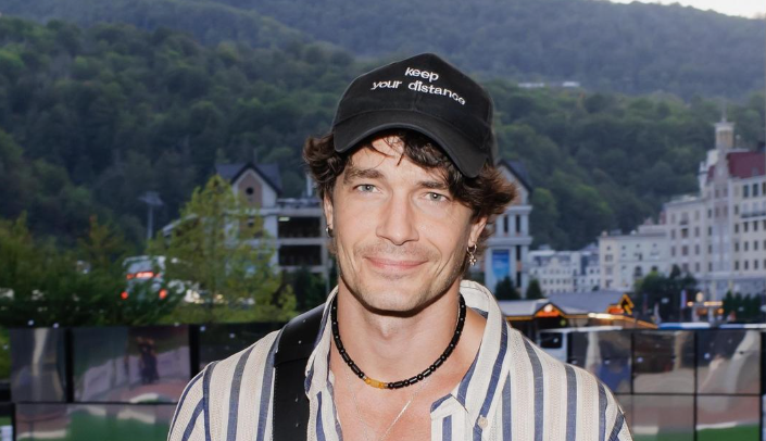 Сначала Матвеев не собирался становиться актёром. Фото: соцсети