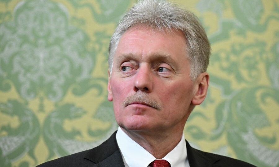 Песков: войну на Ближнем Востоке способен остановить только тот, кто ее начал