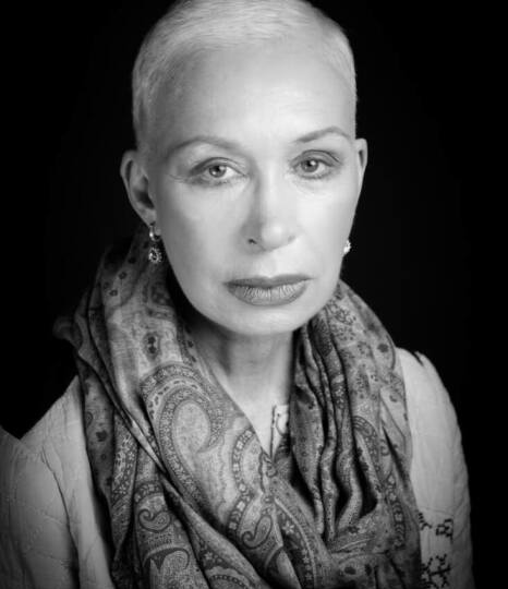 «Развлекала режиссёрома, изменяла мужьям и получила пощёчину от пасынка»: 79 лет одиночества Татьяны Васильевой