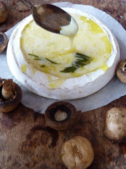 Запечённый бри