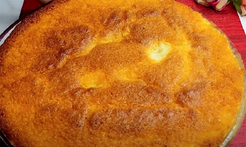 Пышный творожный пирог: почему манка и правильная начинка избавляют от разочарований