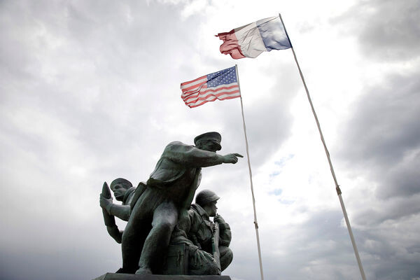 Virginia Mayo/AP   📷