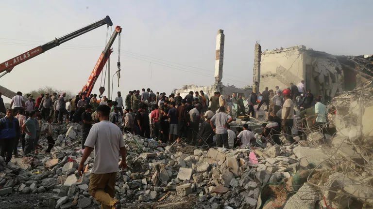    © REUTERS / Abbas Zakeri/Mehr News/WANA Редакция