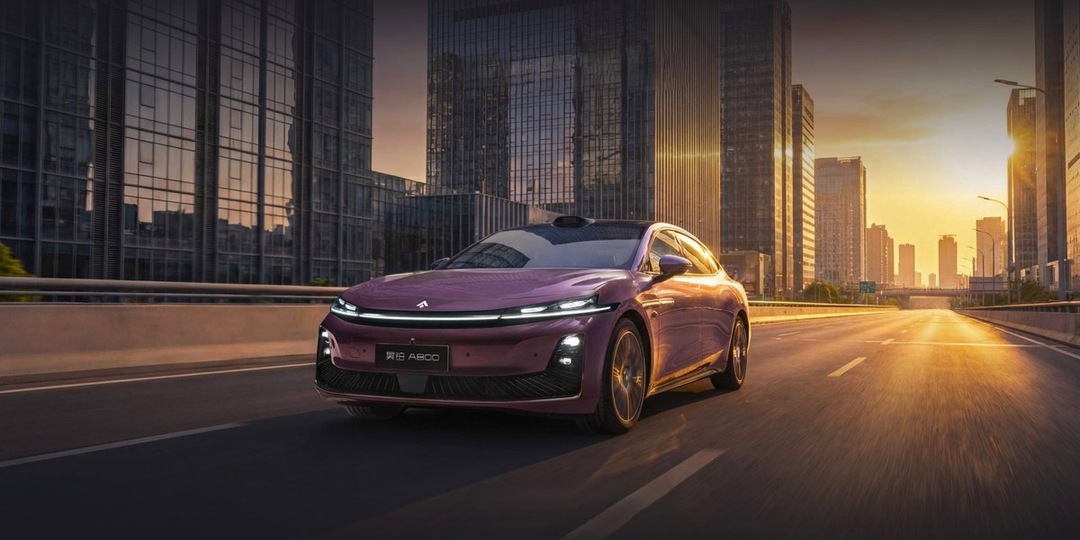 GAC Hyptec представила седан A800 с системой Huawei