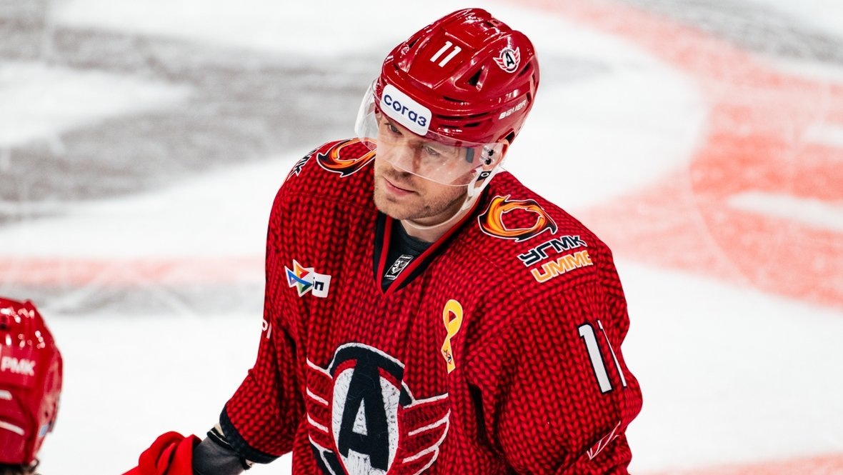 Даниэль Спронг.
Фото ХК «Автомобилист»