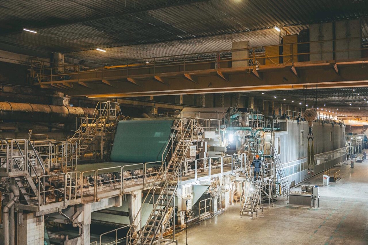    С каждым годом производство бумаги становится всё более технологичным процессом, в том числе благодаря рационализаторам «Свеза». Источник: пресс-служба «Свеза».