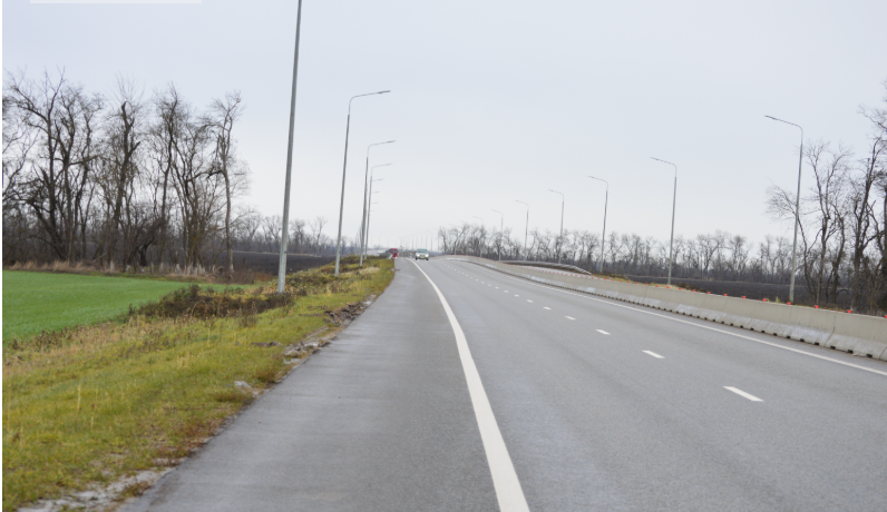 Фото автора. Январь 2026. Поля у дороги.