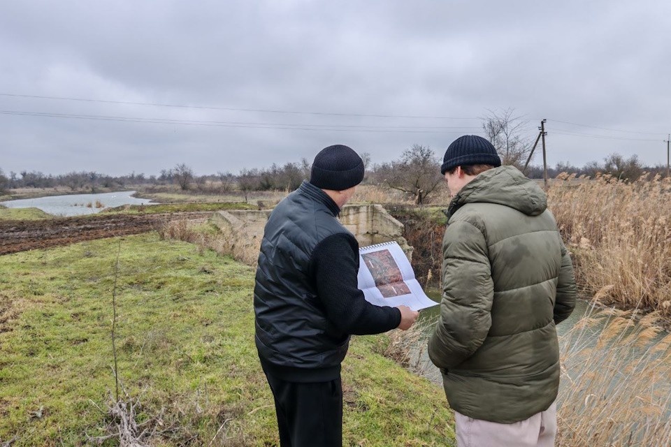    На Херсонщине возобновились работы по очистке русла реки Каланчак Фото: ТГ-канал Владимира Сальдо