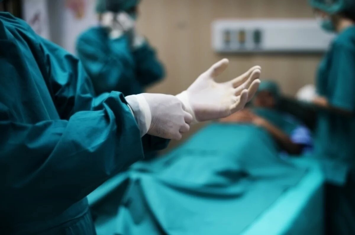    Разбившуюся по пути из зоны СВО волонтёра из Прикамья прооперируют в Москве