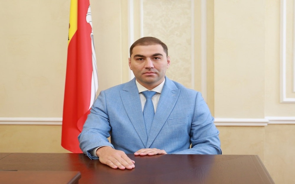    Главу управления мэрии Воронежа Карасалихова отправили в СИЗО по делу о «подставном» аукционе фото: мэрия Воронежа