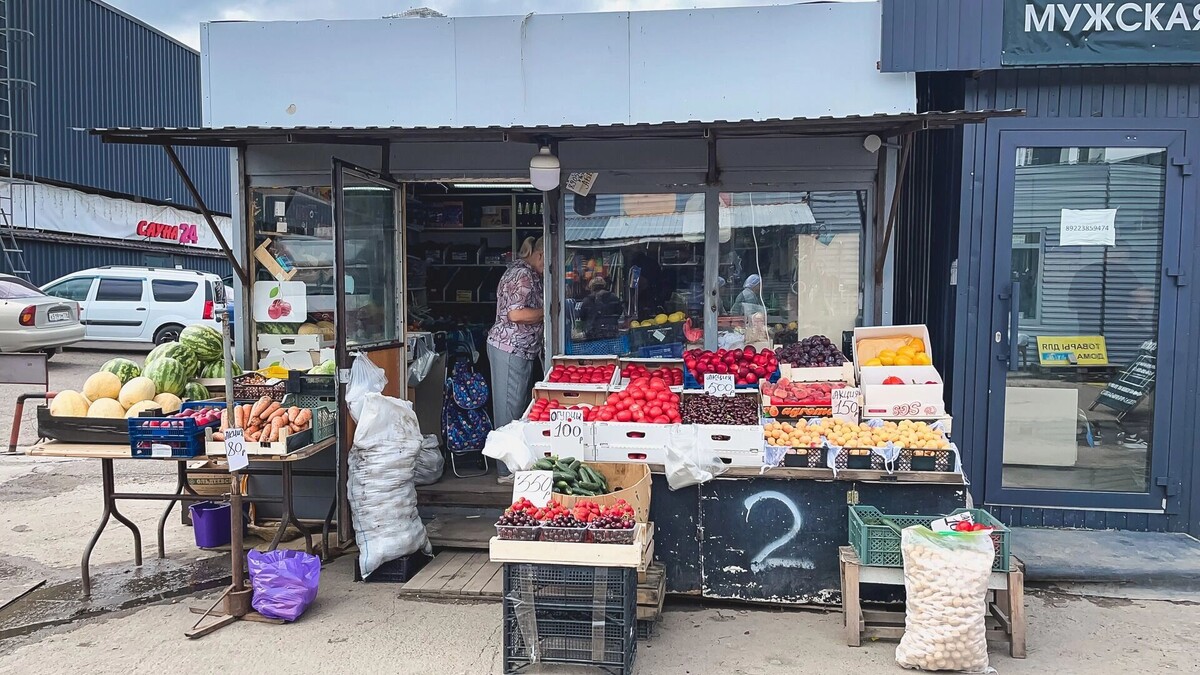    Мелкий бизнес в Ростовской области столкнулся с трудностями, а водители — с высокими ценами на местных АЗС   1MI