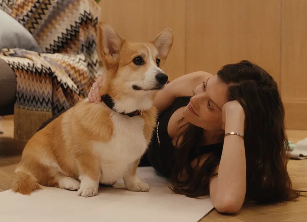    Стася Милославская, Ира Мартыненко, Вильма Кутавичюте и Сергей Бурунов в специальном весеннем проекте