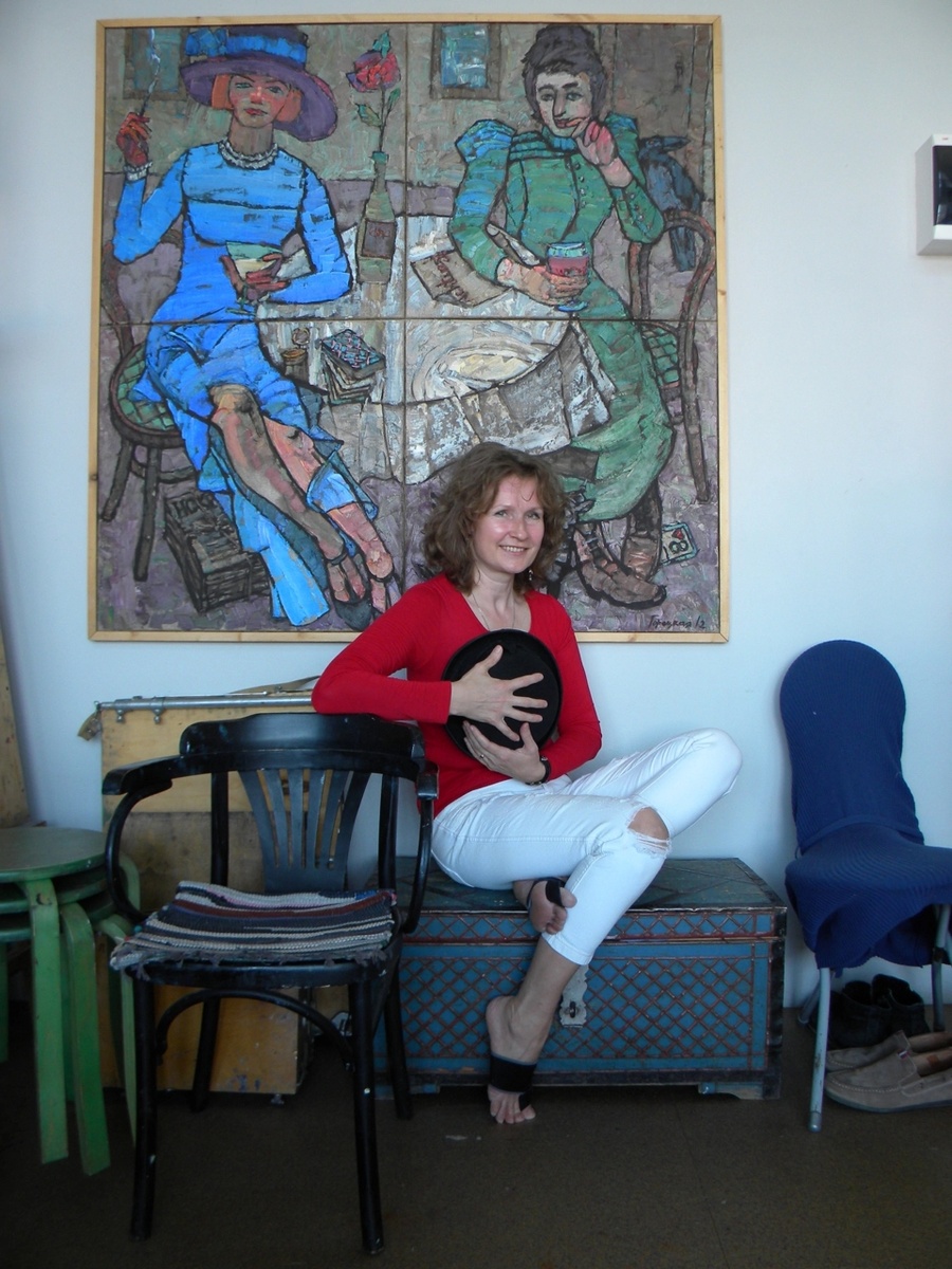 Полина Горецкая "Клара Цеткин и Роза Люксембург" 2011 холст, масло 140х140 частная коллекция