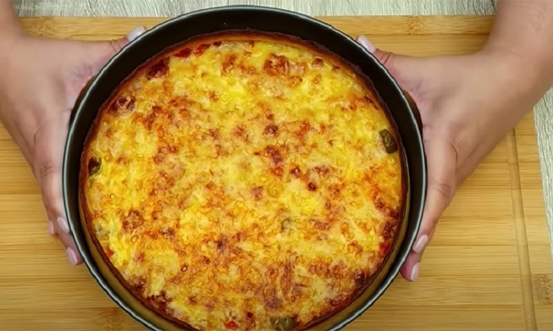 Секрет вкусного мясного пирога: как майонез в тесте меняет всё