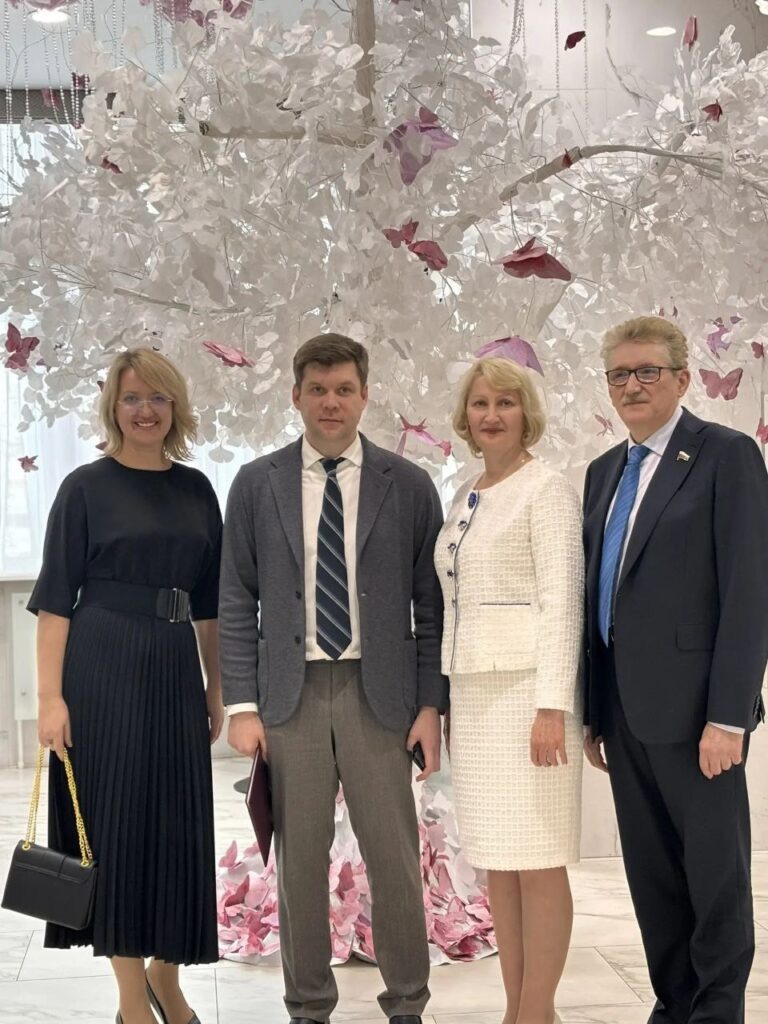     В преддверии 8 Марта в Оренбурге наградили педагогов Оренбуржье
📷    В преддверии 8 Марта в Оренбурге наградили педагогов Оренбуржье
📷    В преддверии 8 Марта в Оренбурге наградили педагогов Оренбуржье
📷    В преддверии 8 Марта в Оренбурге наградили педагогов Оренбуржье
📷    В преддверии 8 Марта в Оренбурге наградили педагогов Оренбуржье
📷    В преддверии 8 Марта в Оренбурге наградили педагогов Оренбуржье
