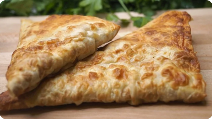 Кто сказал, что вкуснейшая выпечка — это долго? Проверено: вкуснее, чем жареные пирожки, и в 2 раза быстрее...