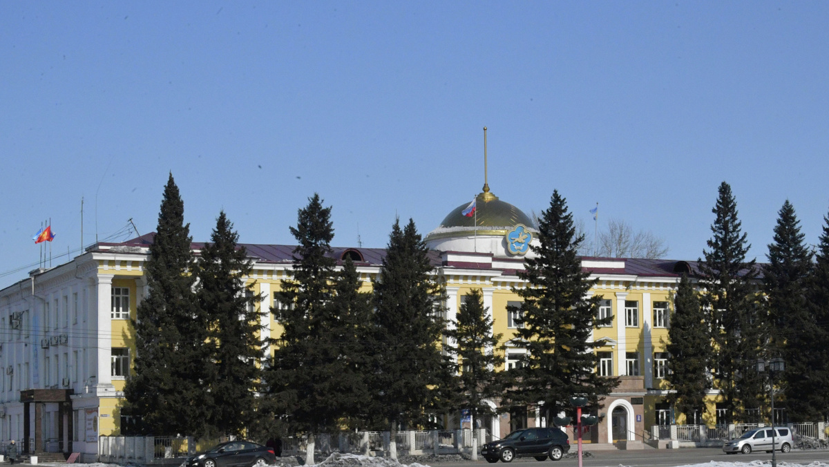    Здание Верховного хурала Кызыл РИА