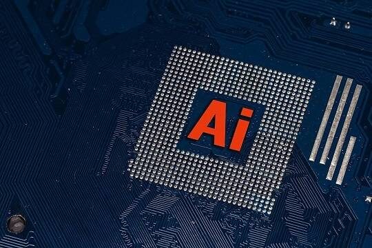    В США уволили тысячи сотрудников из-за развития ИИ (фото: wikimedia commons/Jernej Furman)