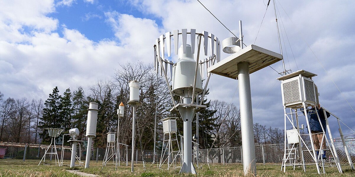 Фотография метеорологической станции