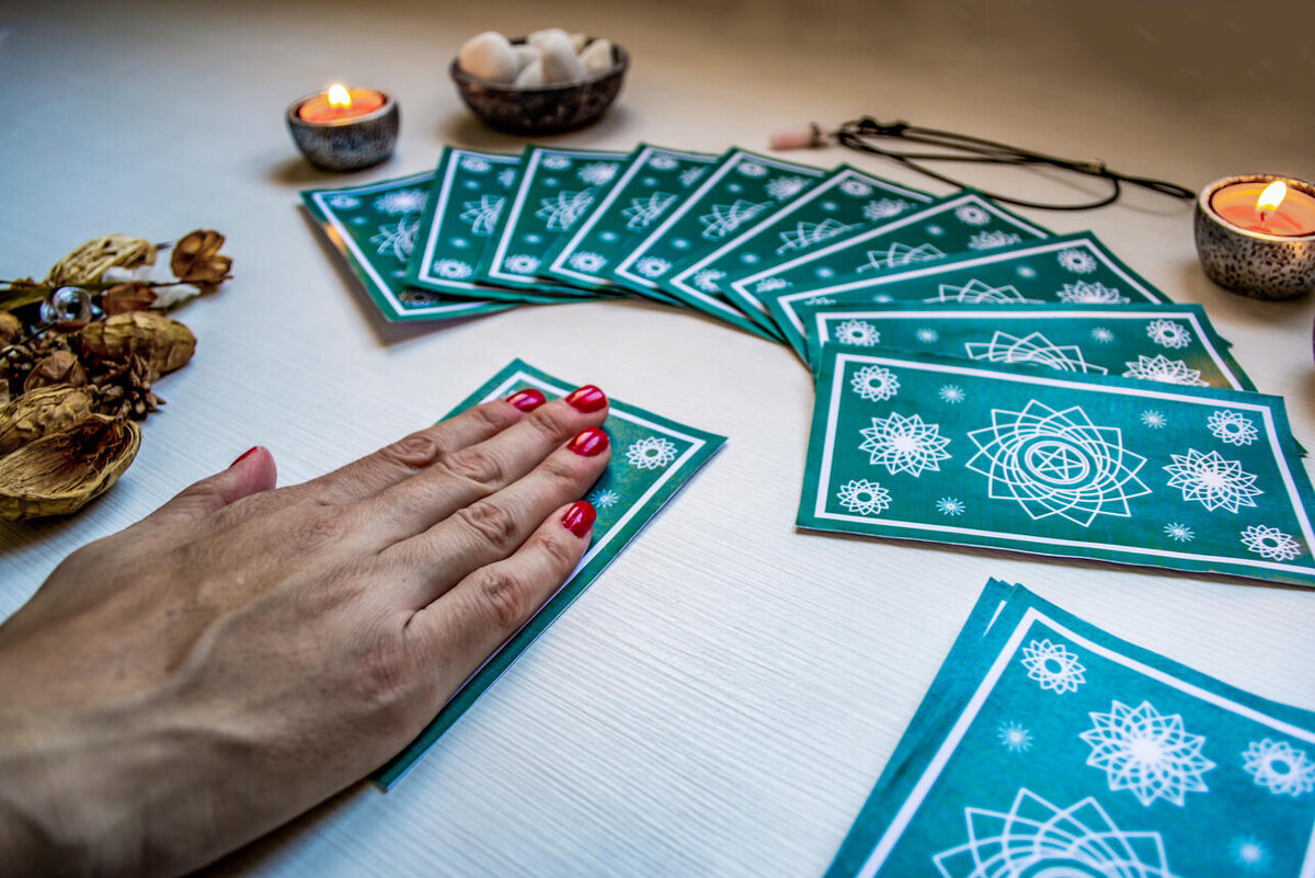    Карты Таро 123RF/legion-media.ru