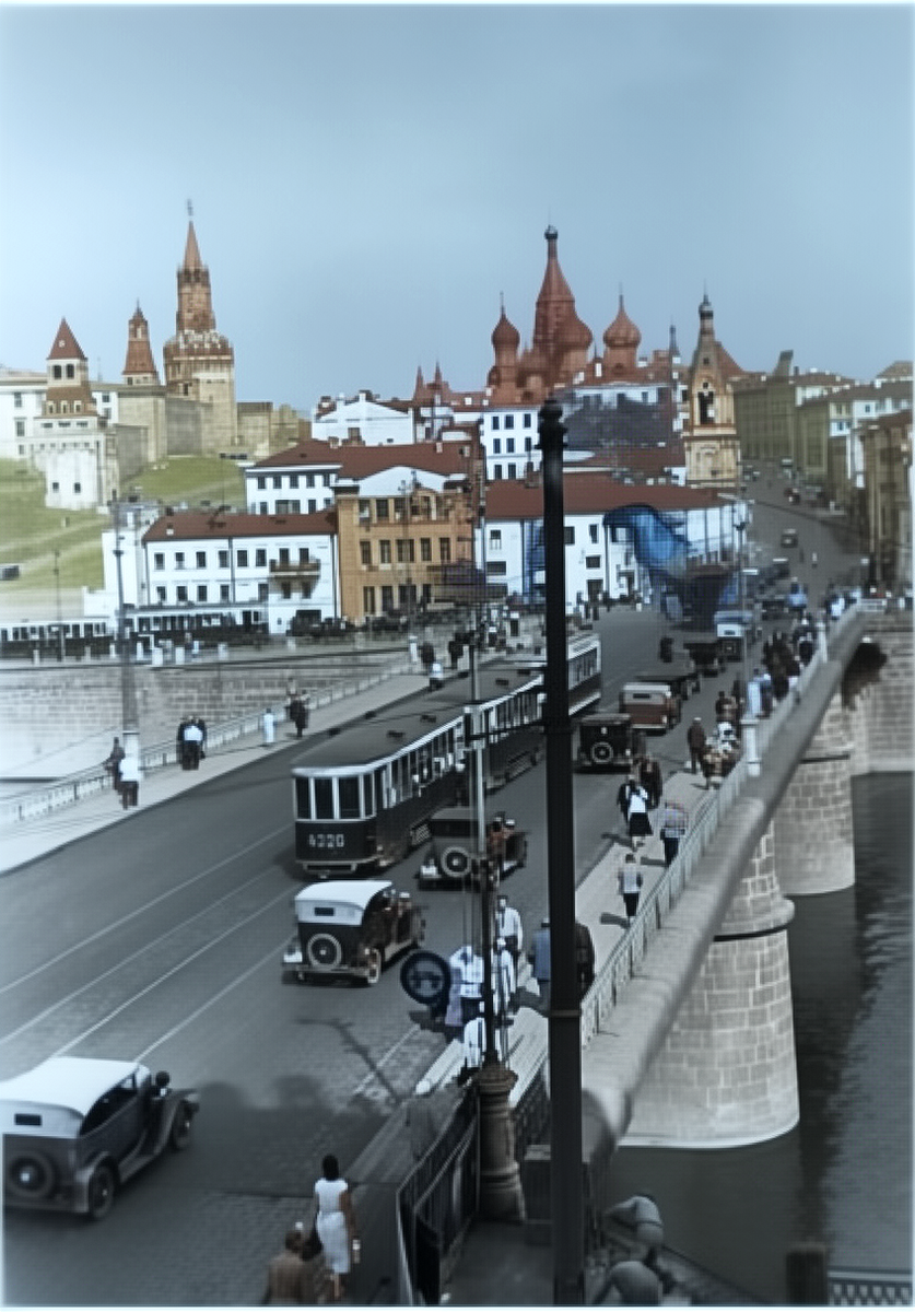 Фото Москворецкий мост Дата съемки: 1930 год   г. Москва Источник: russiainphoto.ru /