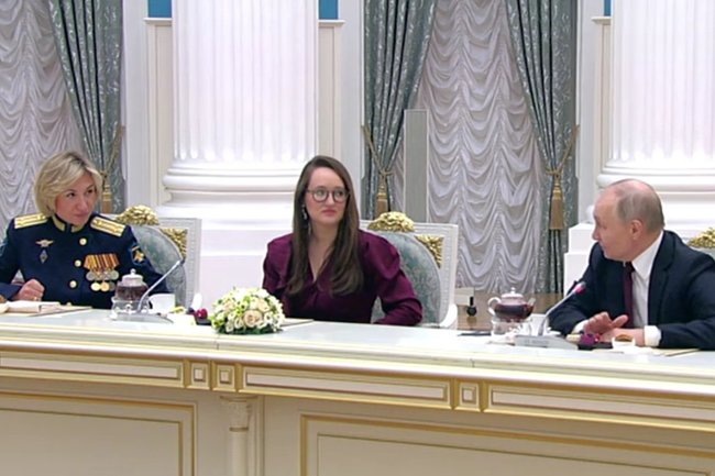 «Telegram — вражеский вид связи»: Путину доложили о роли мессенджеров на фронте