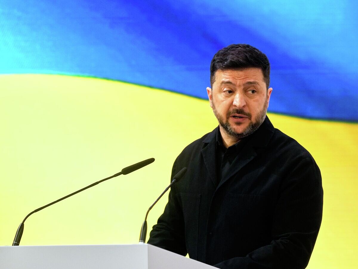    Владимир Зеленский выступает на Мюнхенской конференции по безопасности | © AP Photo / Michael Probst