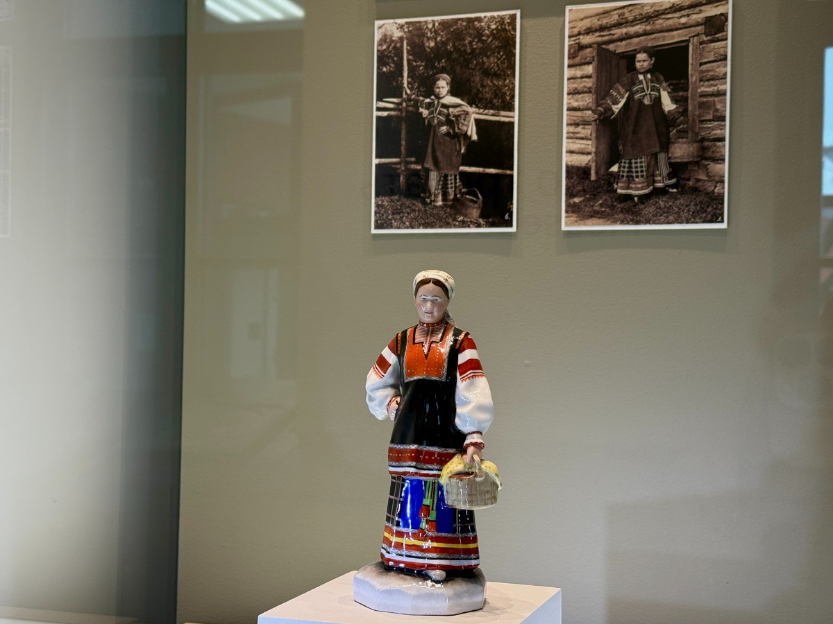 Серия «Народности России»: «Тульская крестьянка», ГФЗ (1920)