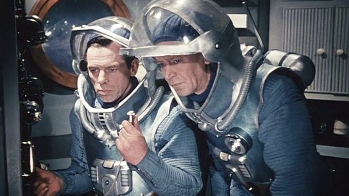 К Дню космонавтики – 7 лучших советских фильмов о покорении Вселенной