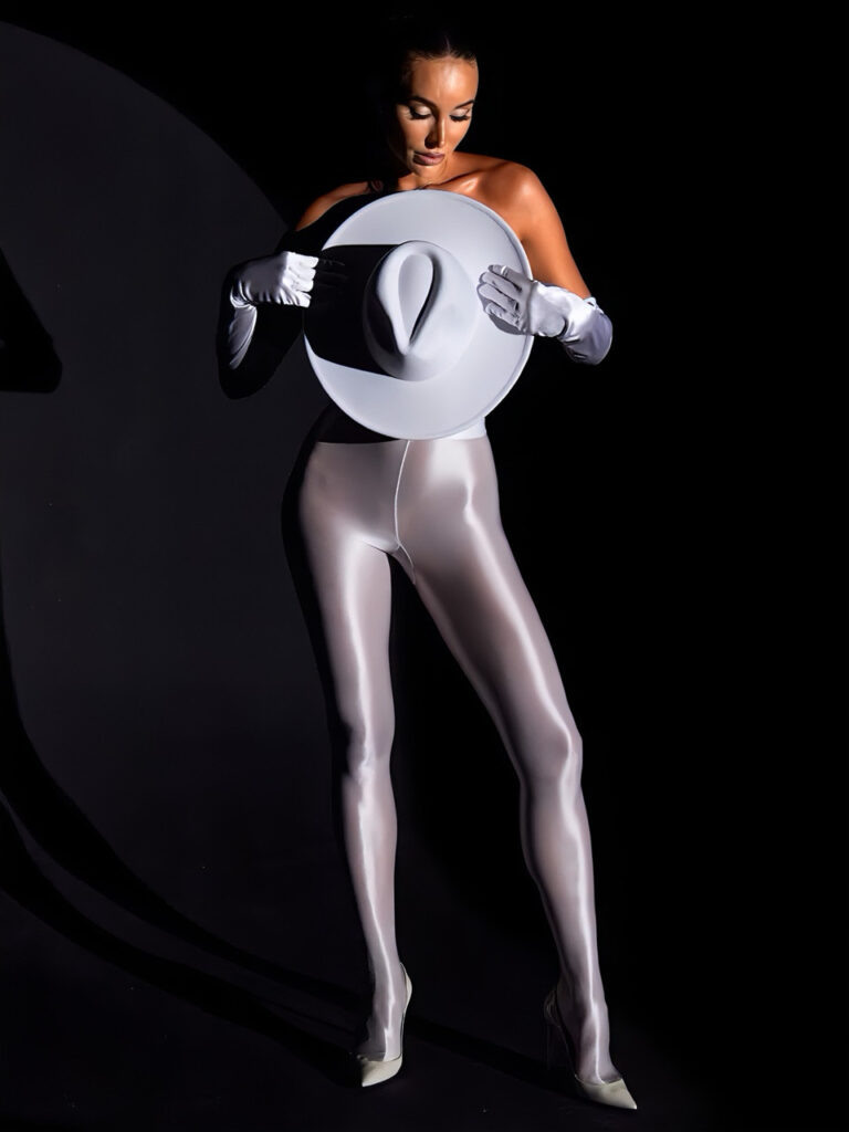    kak-sozdat-svoj-modnyj-brend APOLINÉIZI