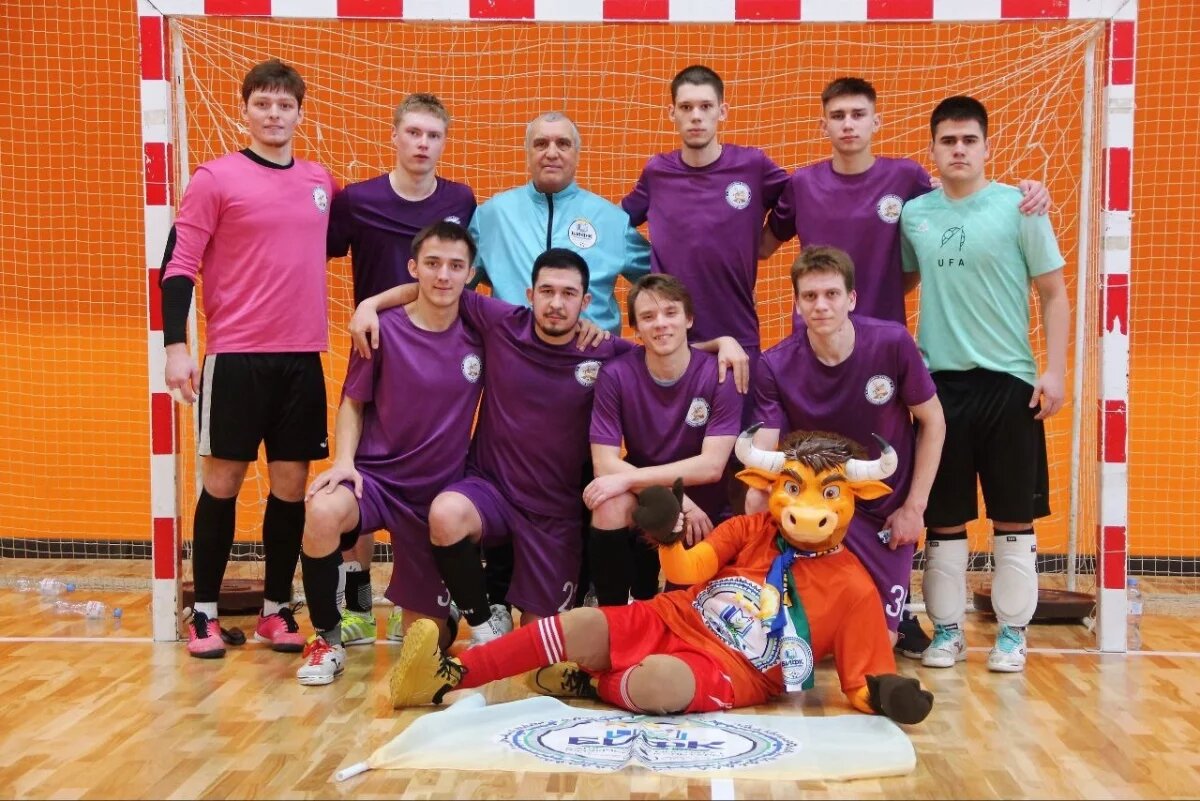    Футзалисты БИФКа выиграли малаховскую группу в розыгрыше Золотой лиги 2026