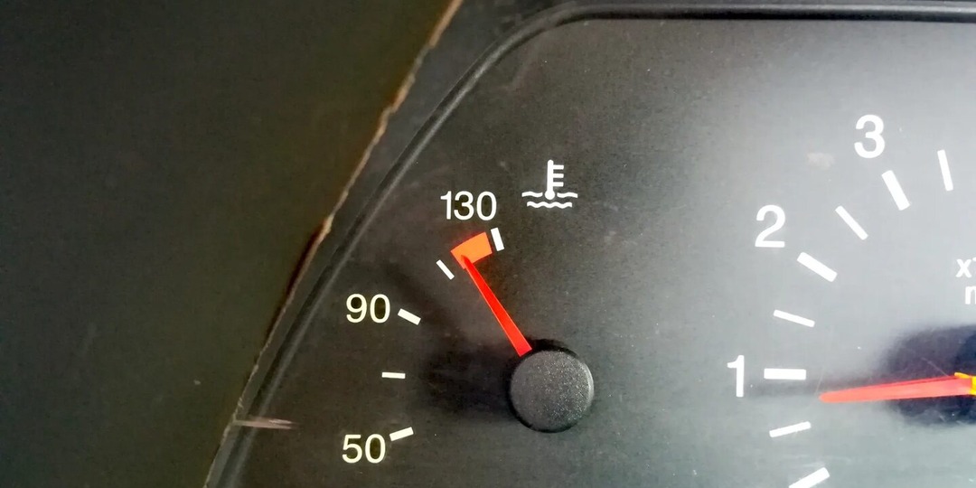 Можно ли глушить мотор, если работает вентилятор охлаждения?