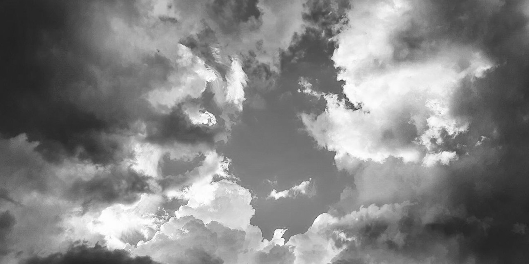 Станция Судного дня вышла в эфир и передала шесть загадочных сообщений