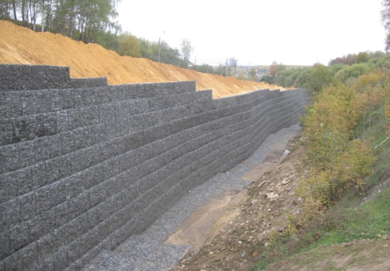 Мост за 9 месяцев: как в Алексине построили подходы к переправе через Оку без «бетонной махины»