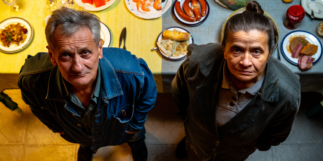 — Родство не значит равенство! — богачи посадили нас за «нищий» край общего стола