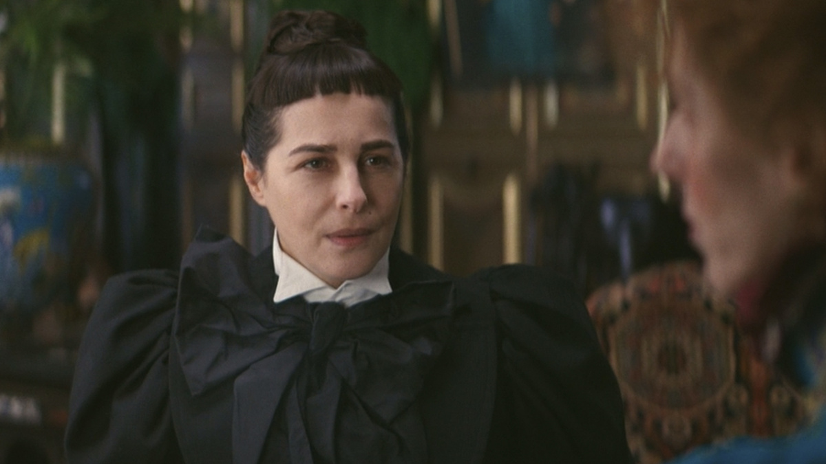 Кадр из фильма "Божественная. Сара Бернар"