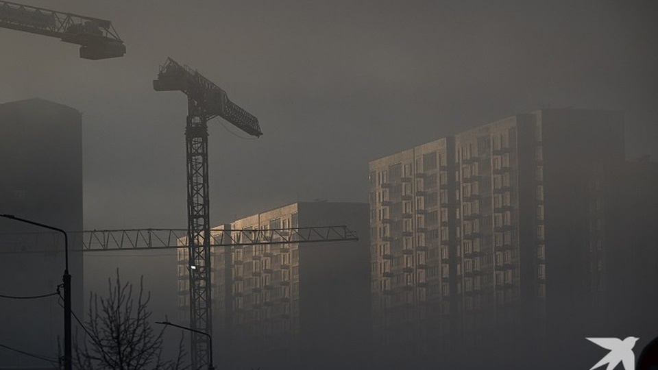 В Екатеринбурге более 1,2 тысячи семей переехали из аварийного жилья за пять лет