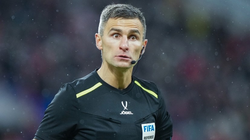     Главный судья матча Алексей Сухой РИА Новости Александр Вильф